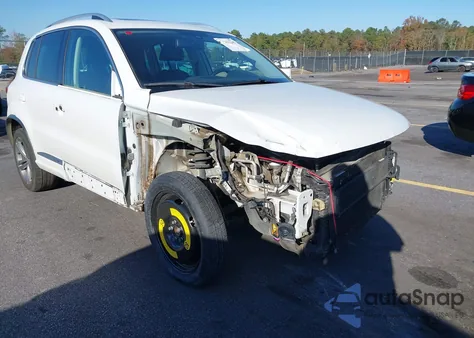 2017 Volkswagen Tiguan 2.0T Sport from USA, damaged, VIN WVGTV7AX9HK022416